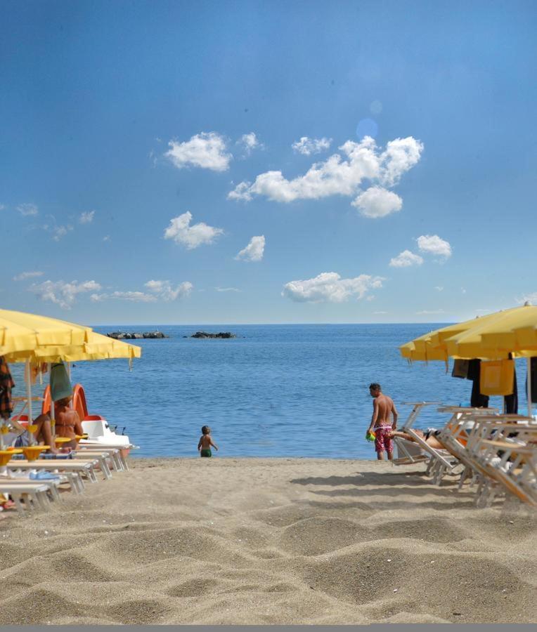 Depandance Hotel Jole Cesenatico Buitenkant foto