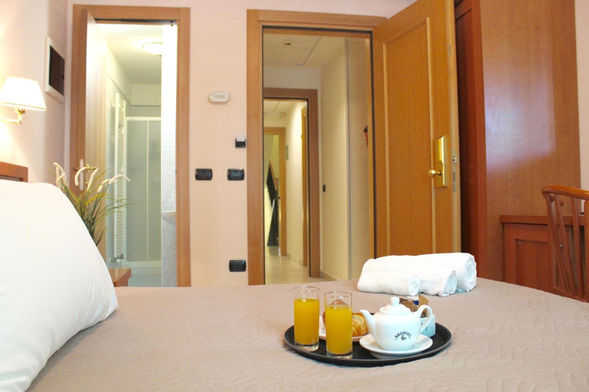 Depandance Hotel Jole Cesenatico Buitenkant foto