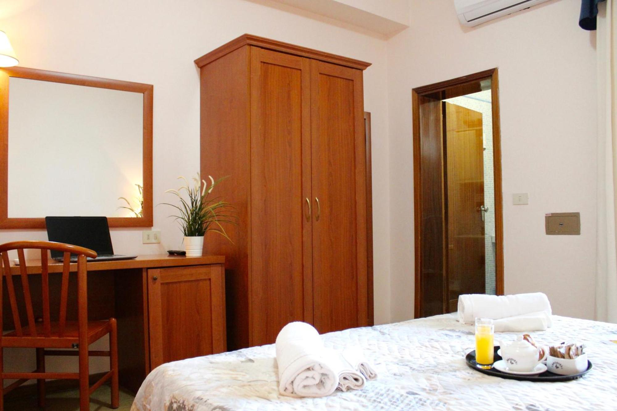 Depandance Hotel Jole Cesenatico Buitenkant foto