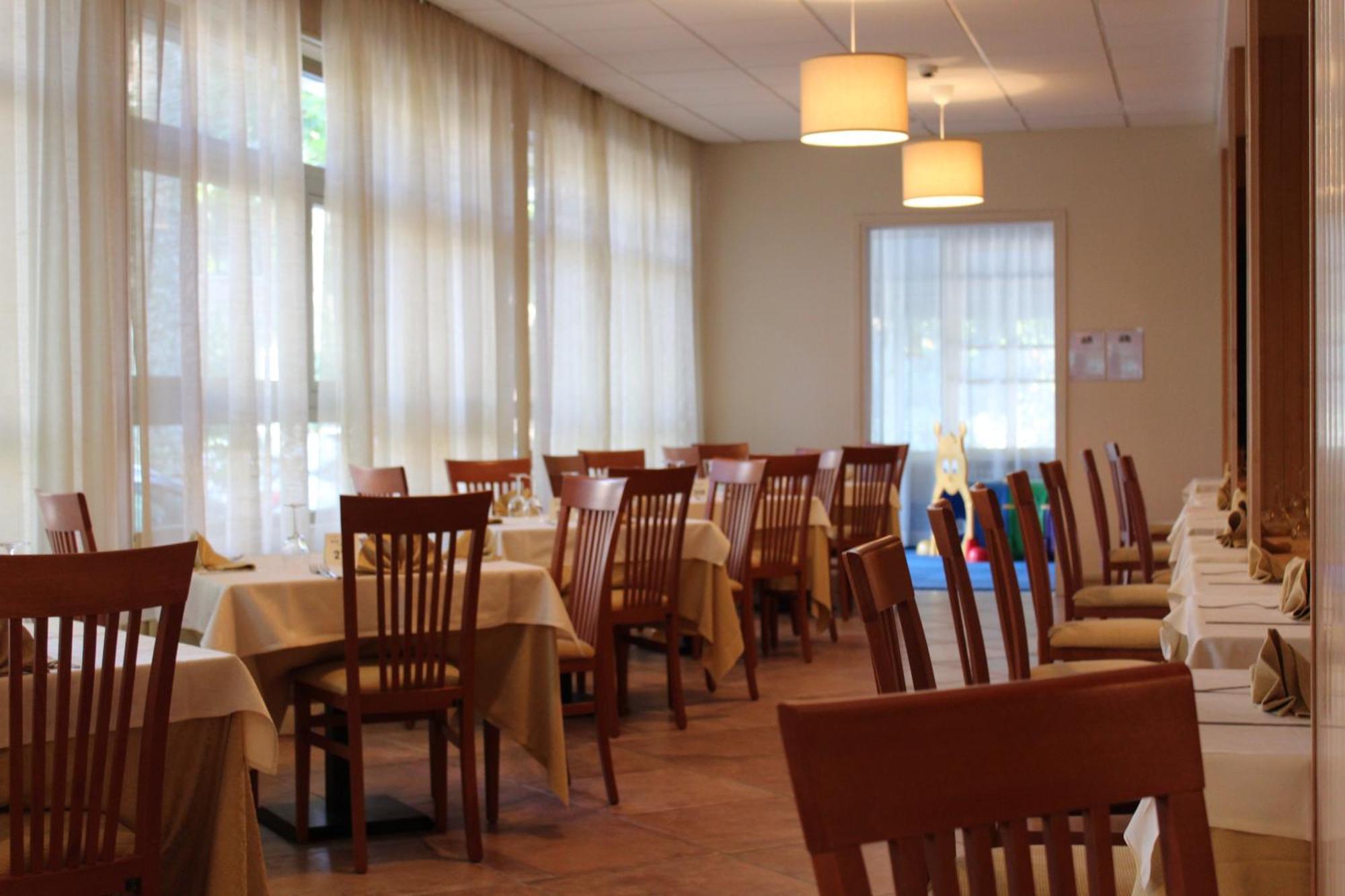 Depandance Hotel Jole Cesenatico Buitenkant foto