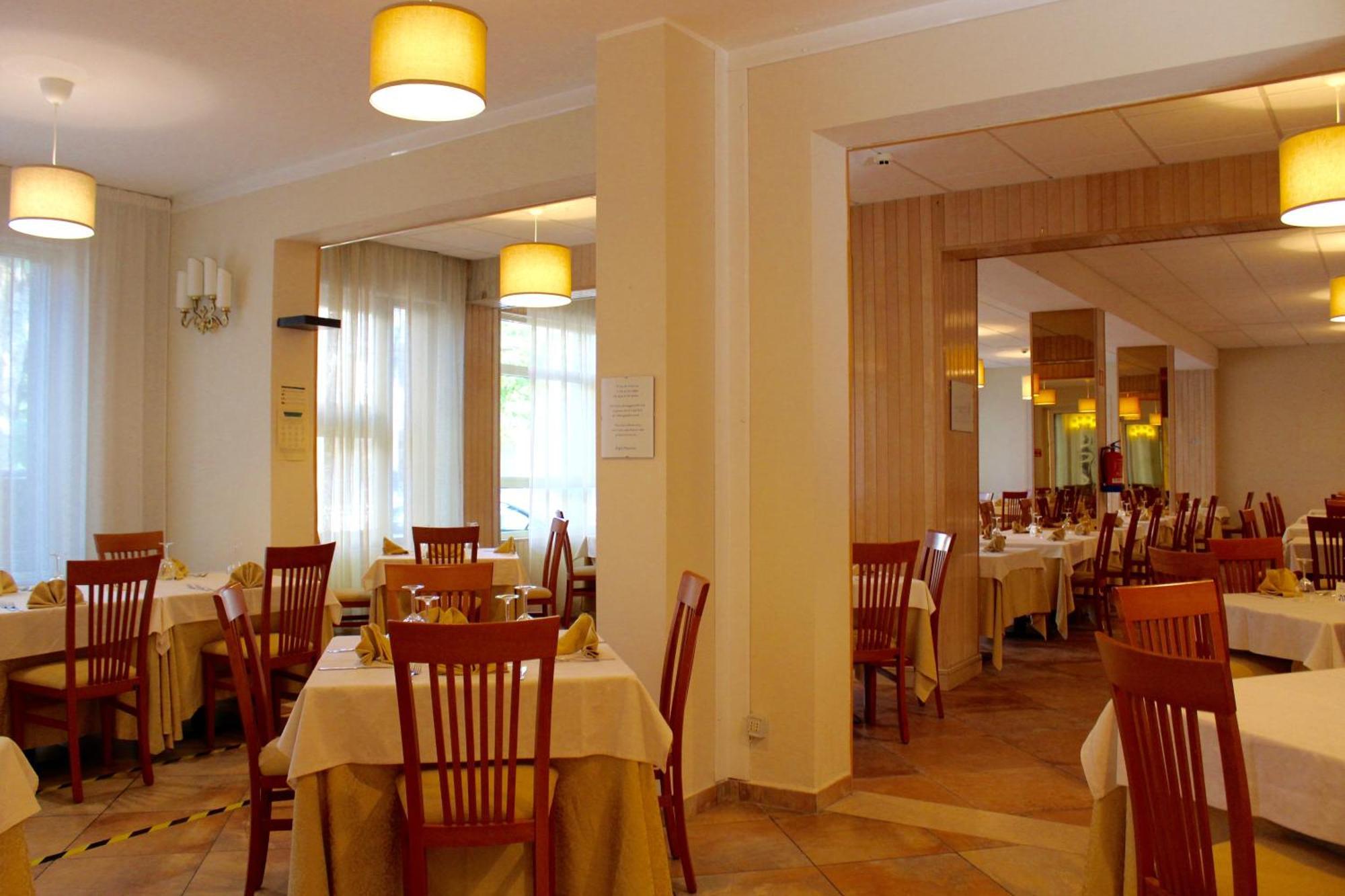 Depandance Hotel Jole Cesenatico Buitenkant foto